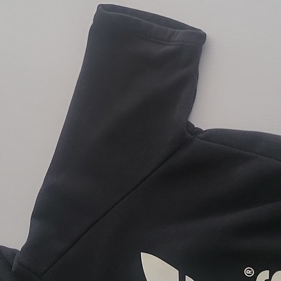 adidas Crop Sweatshirt - Picture 4 of 5